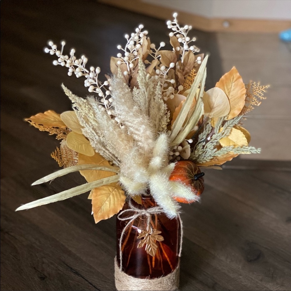 Fall arrangements
